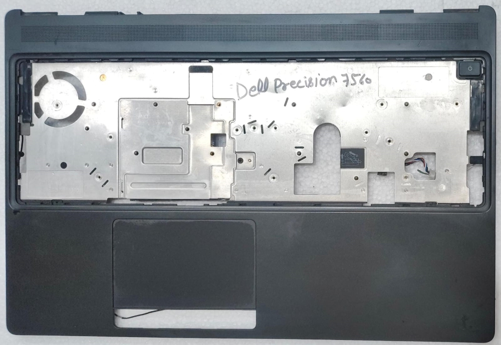 Precision 7560