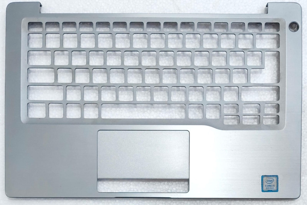 Latitude 7400 Metal body
